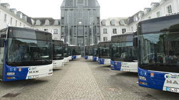 Neue Busse 2015