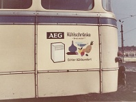 Linienbus mit Werbung im Betriebshof Saarbrücken, 1964