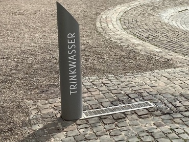 Trinkbrunnen am Saarbrücker Schloss Image